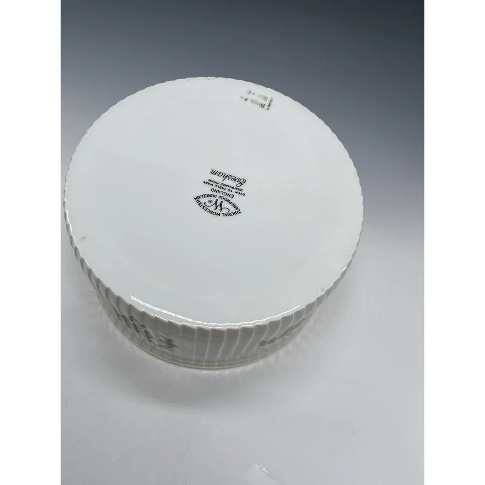 Royal Worcester/England Evesham  7